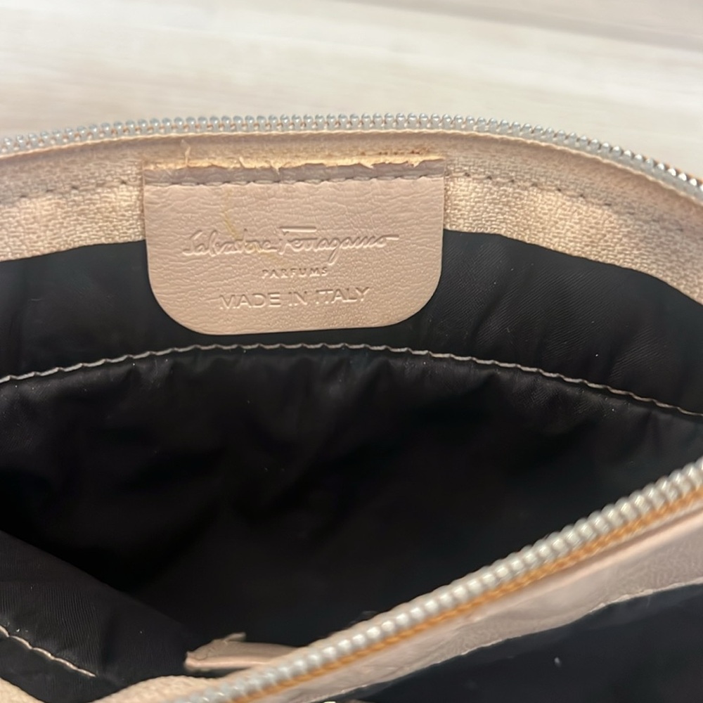 Salvatore Ferragamo - Picture 4 of 11
